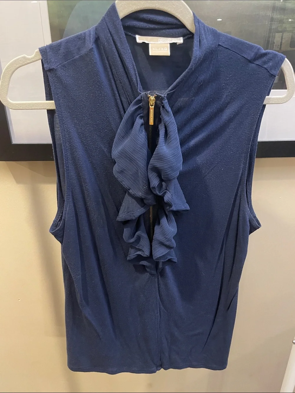 Michael Kors. XL. Sleeveless Ruffle Zip-Front Top - Navy
